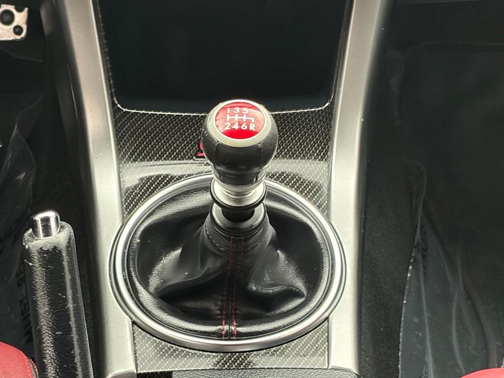 Photo 24 of this SUBARU WRX