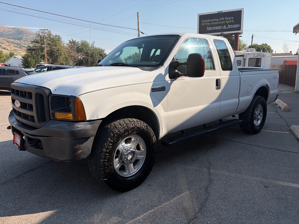 Photo 3 of this FORD F-250 SUPER DUT