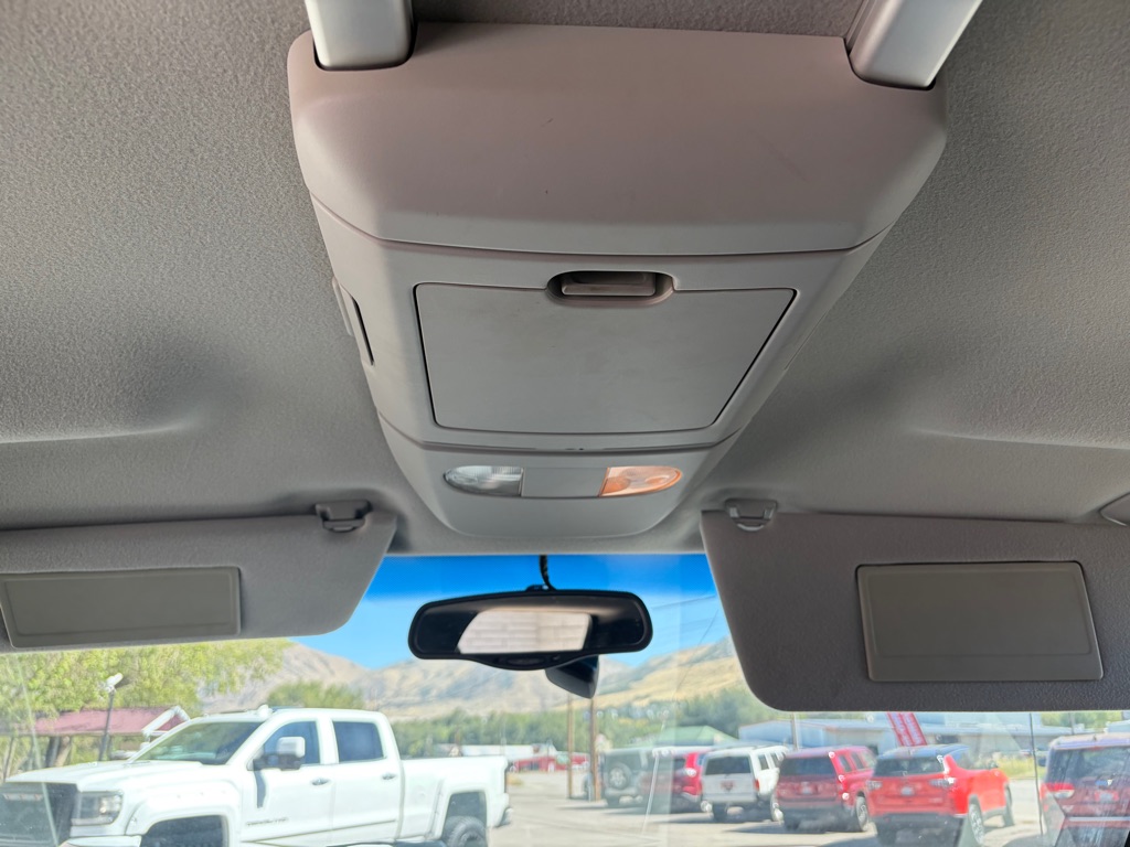 Photo 21 of this FORD F-150