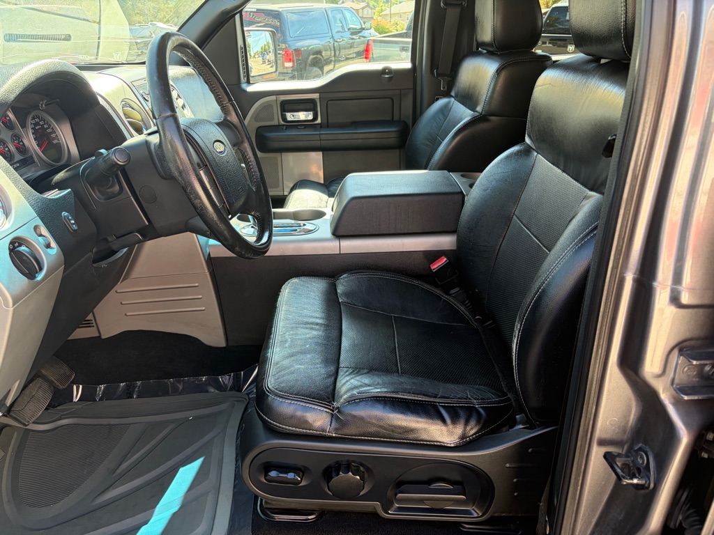 Photo 15 of this FORD F-150