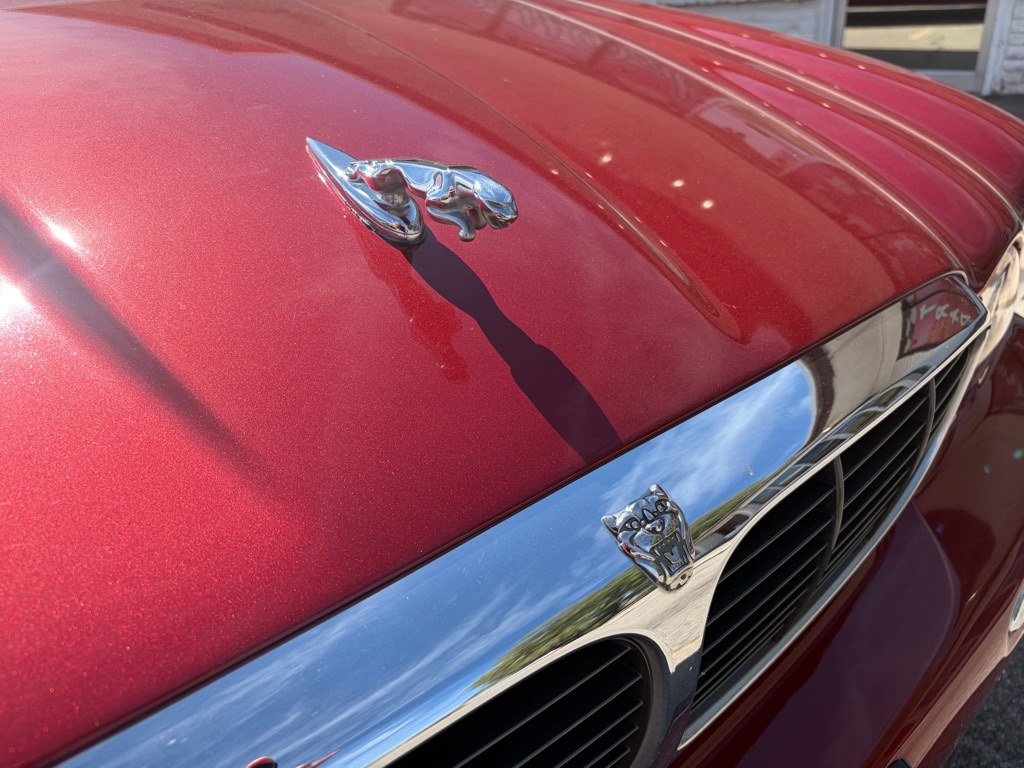 Photo 9 of this JAGUAR XJ-SERIES