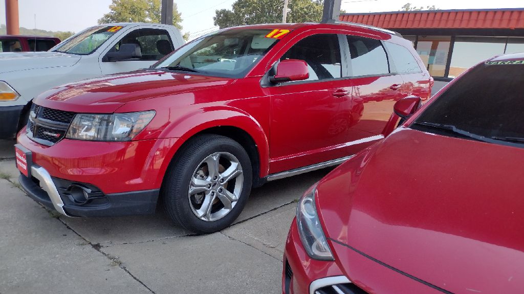 Photo 4 of this DODGE JOURNEY CROSSRO