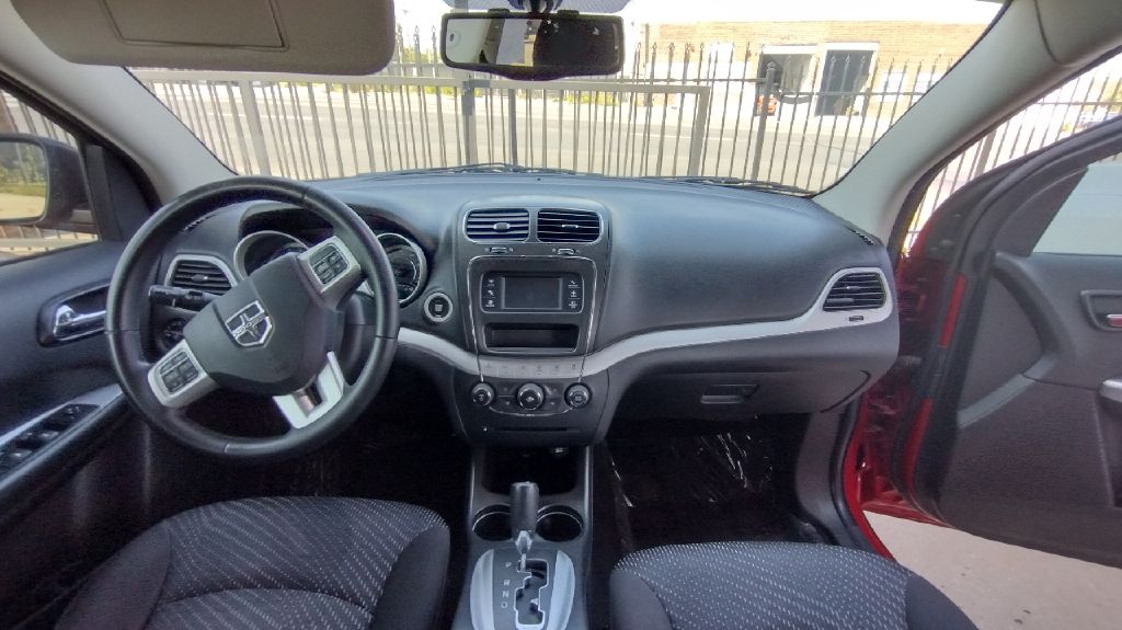 Photo 9 of this DODGE JOURNEY CROSSRO