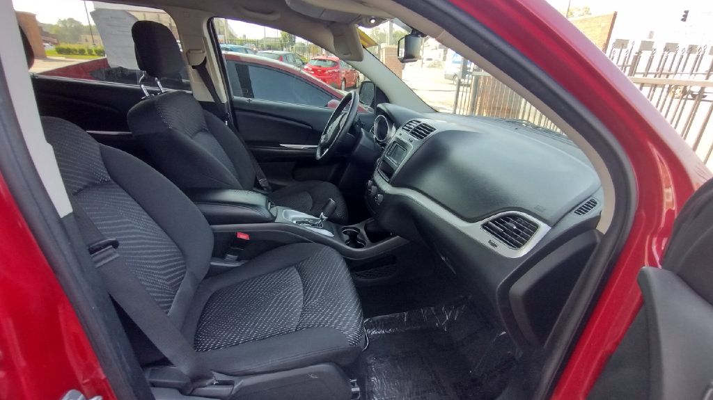 Photo 10 of this DODGE JOURNEY CROSSRO