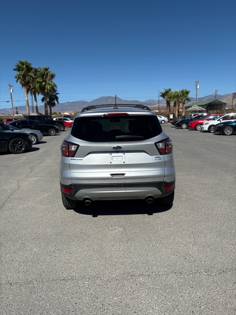 Photo 14 of this FORD ESCAPE