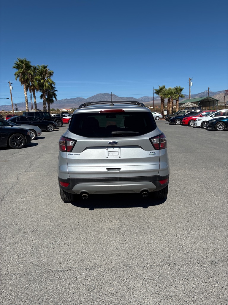 Photo 4 of this FORD ESCAPE