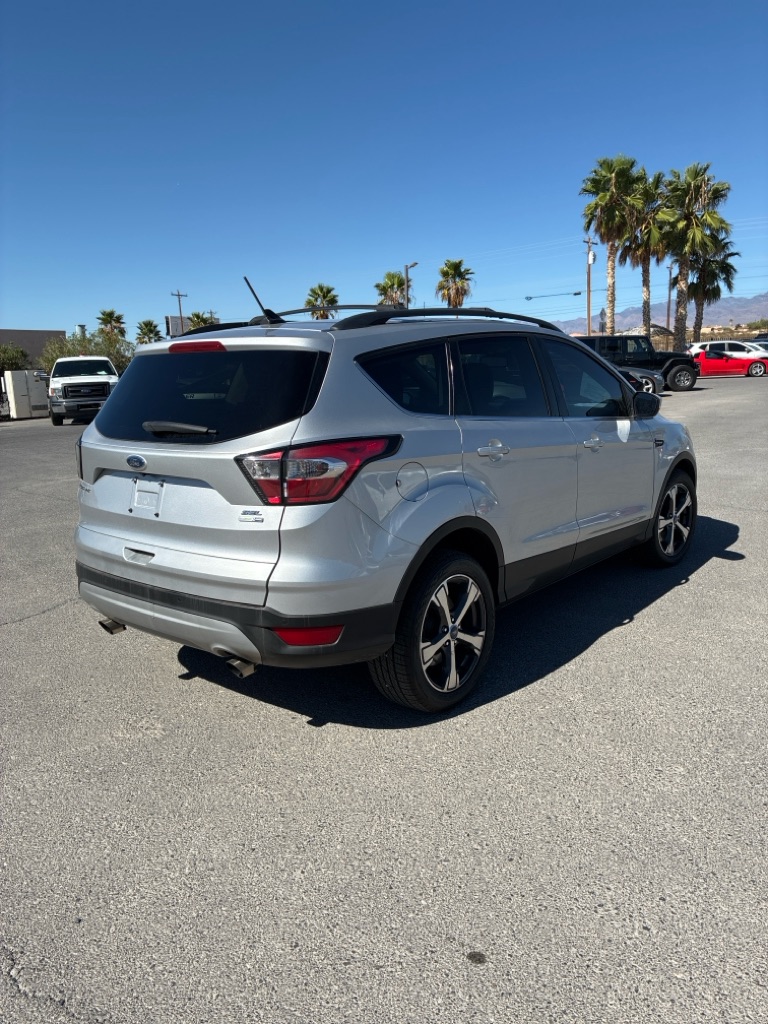 Photo 20 of this FORD ESCAPE