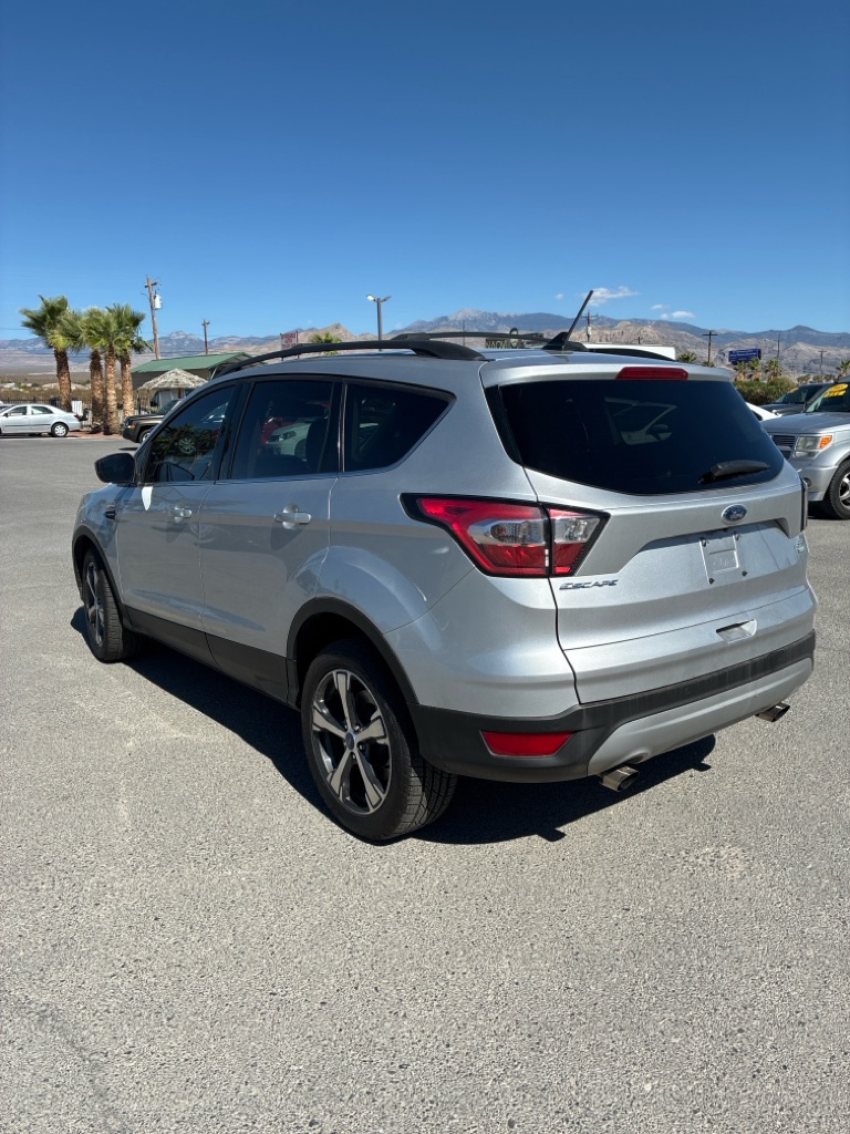 Photo 19 of this FORD ESCAPE