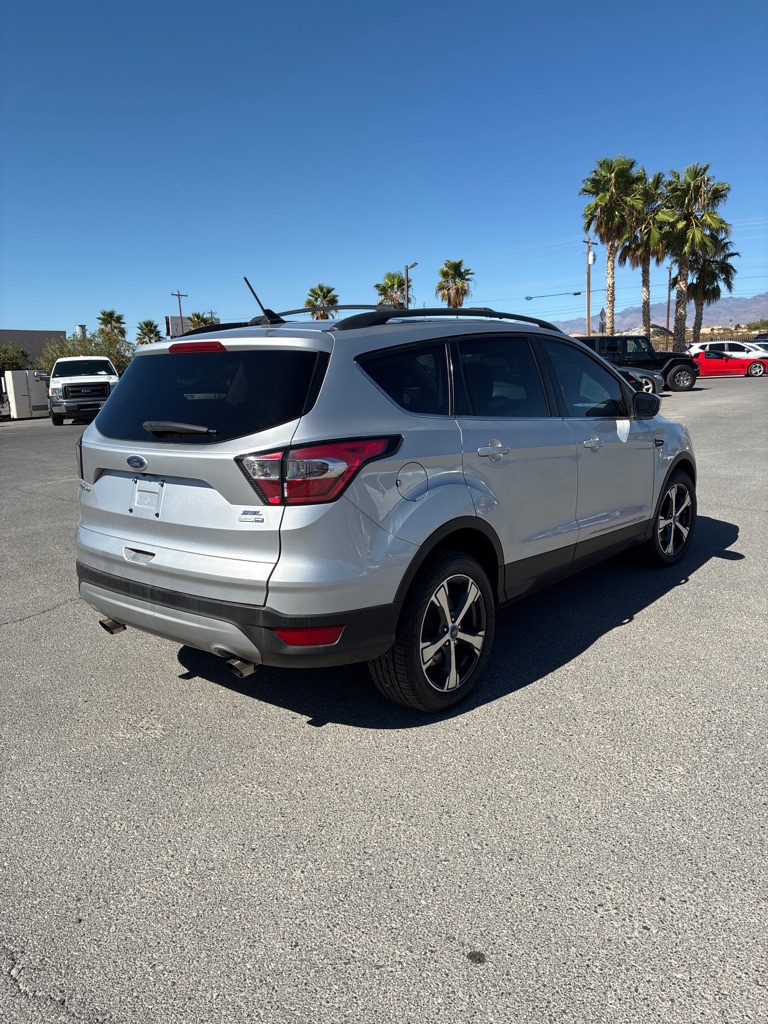 Photo 10 of this FORD ESCAPE