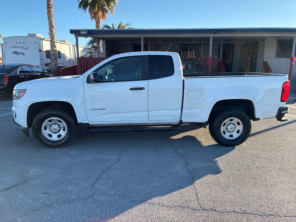 Photo 4 of this CHEVROLET COLORADO