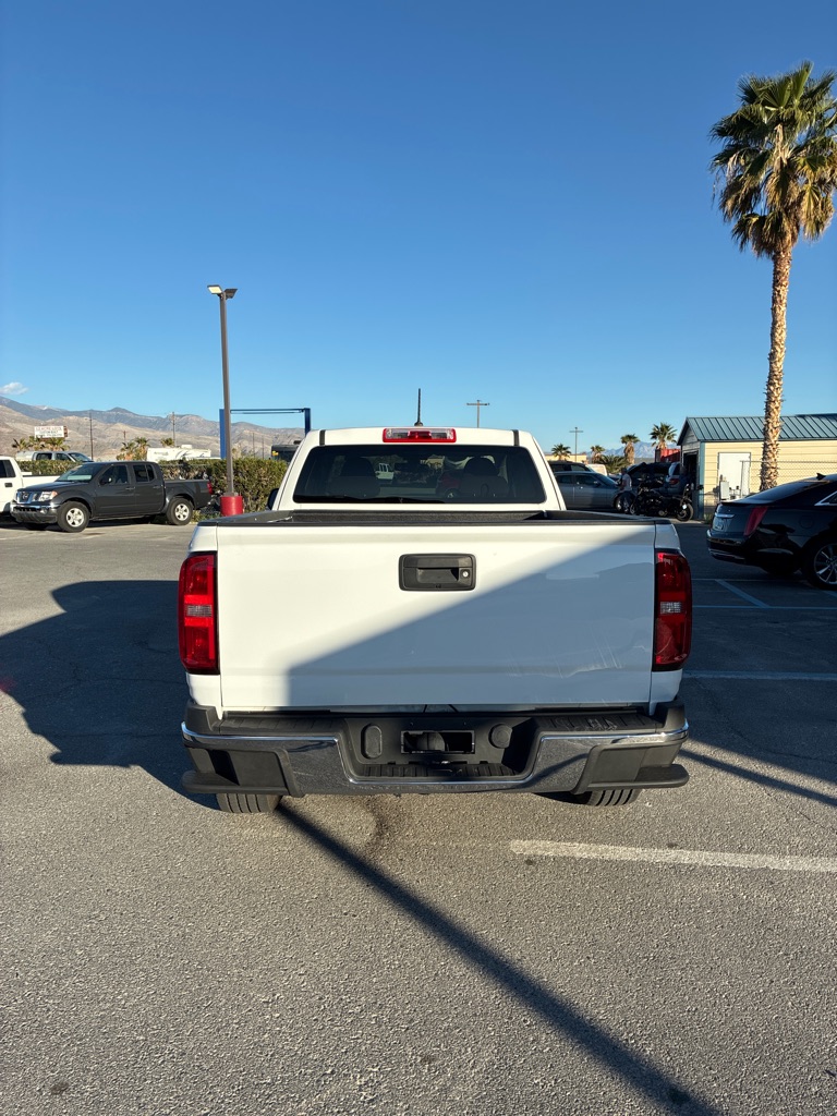Photo 5 of this CHEVROLET COLORADO