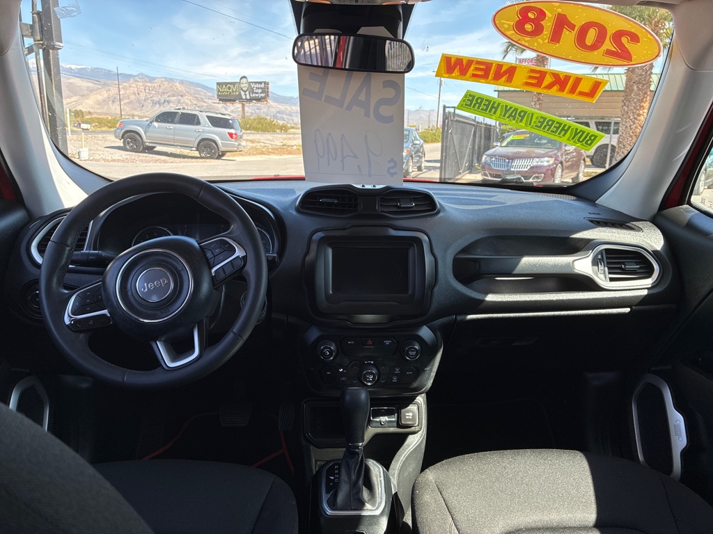 Photo 33 of this JEEP RENEGADE