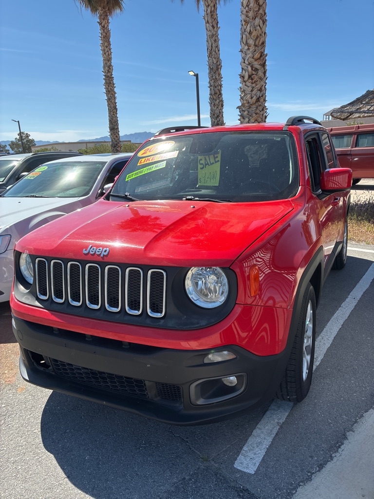 Photo 30 of this JEEP RENEGADE