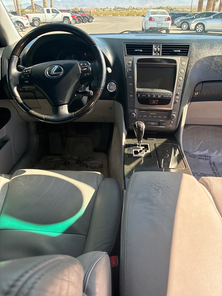 Photo 8 of this LEXUS GS