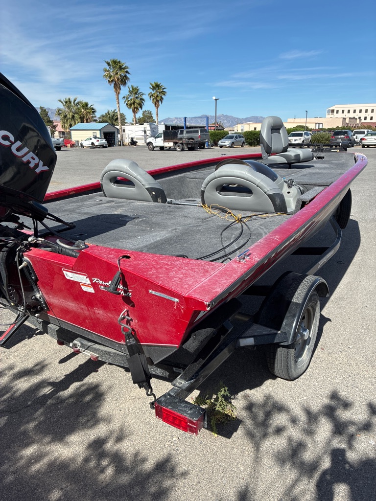 Photo 4 of this TRACKER MARINE BASS TRACKER
