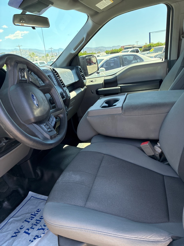 Photo 8 of this FORD F150