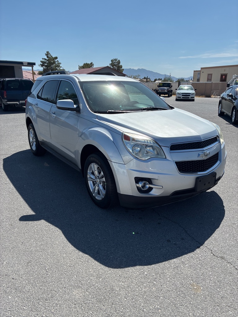Photo 2 of this CHEVROLET EQUINOX