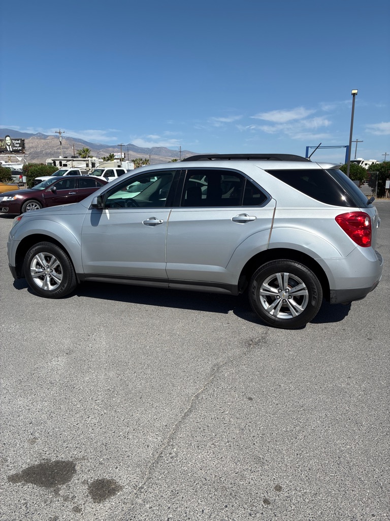 Photo 11 of this CHEVROLET EQUINOX