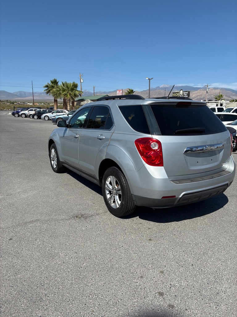Photo 12 of this CHEVROLET EQUINOX