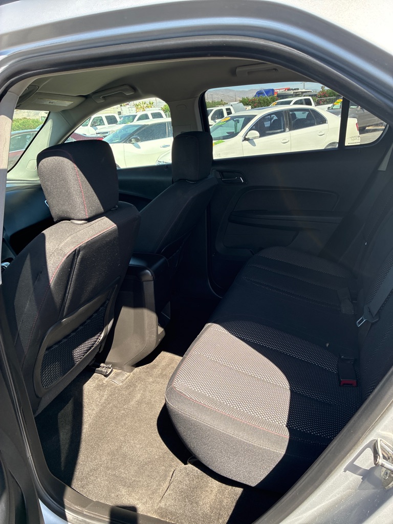 Photo 9 of this CHEVROLET EQUINOX