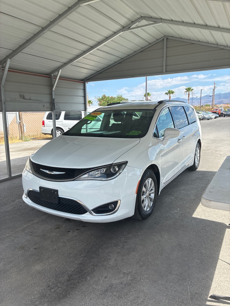 Photo 34 of this CHRYSLER PACIFICA