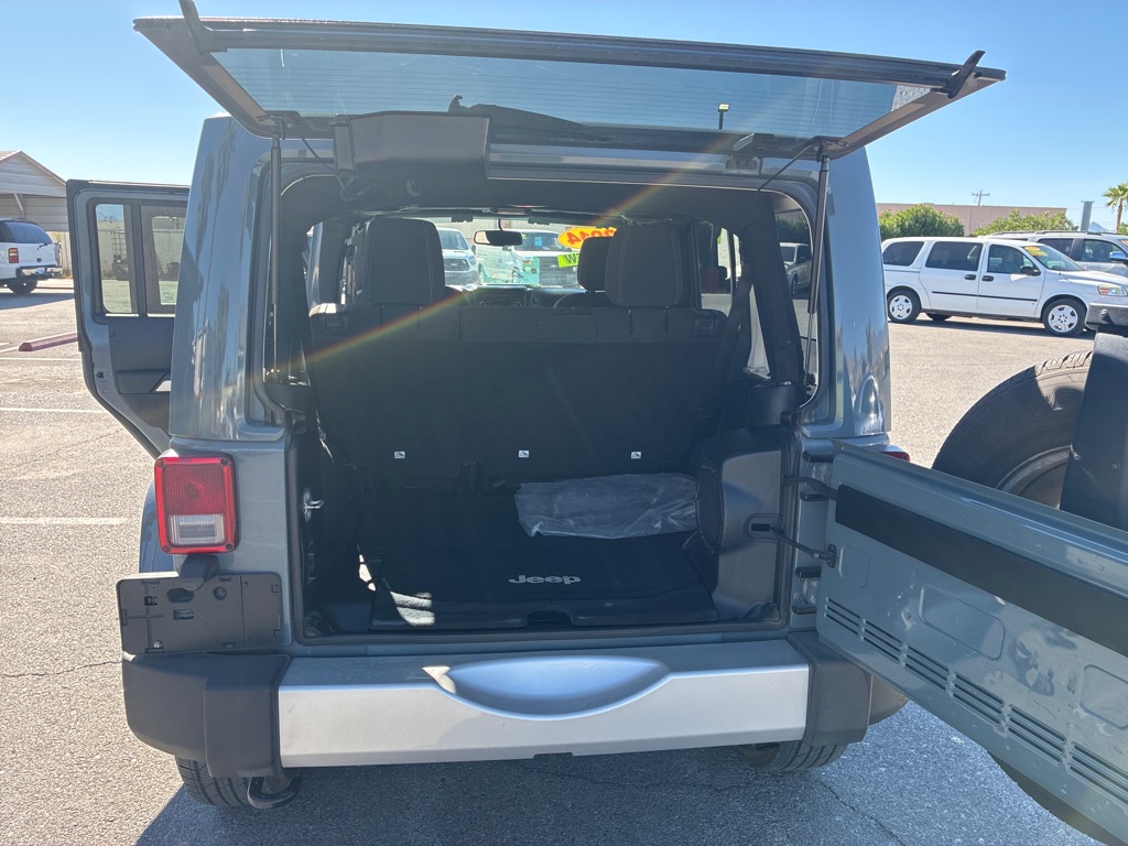 Photo 9 of this JEEP WRANGLER UNLIMI