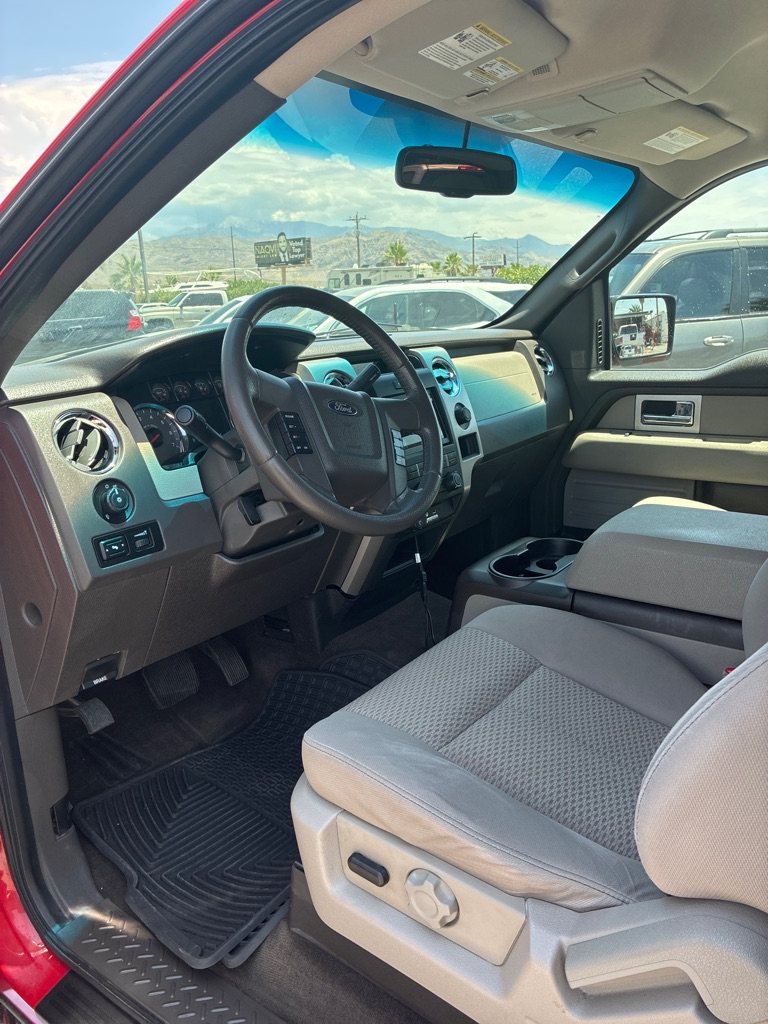 Photo 7 of this FORD F150