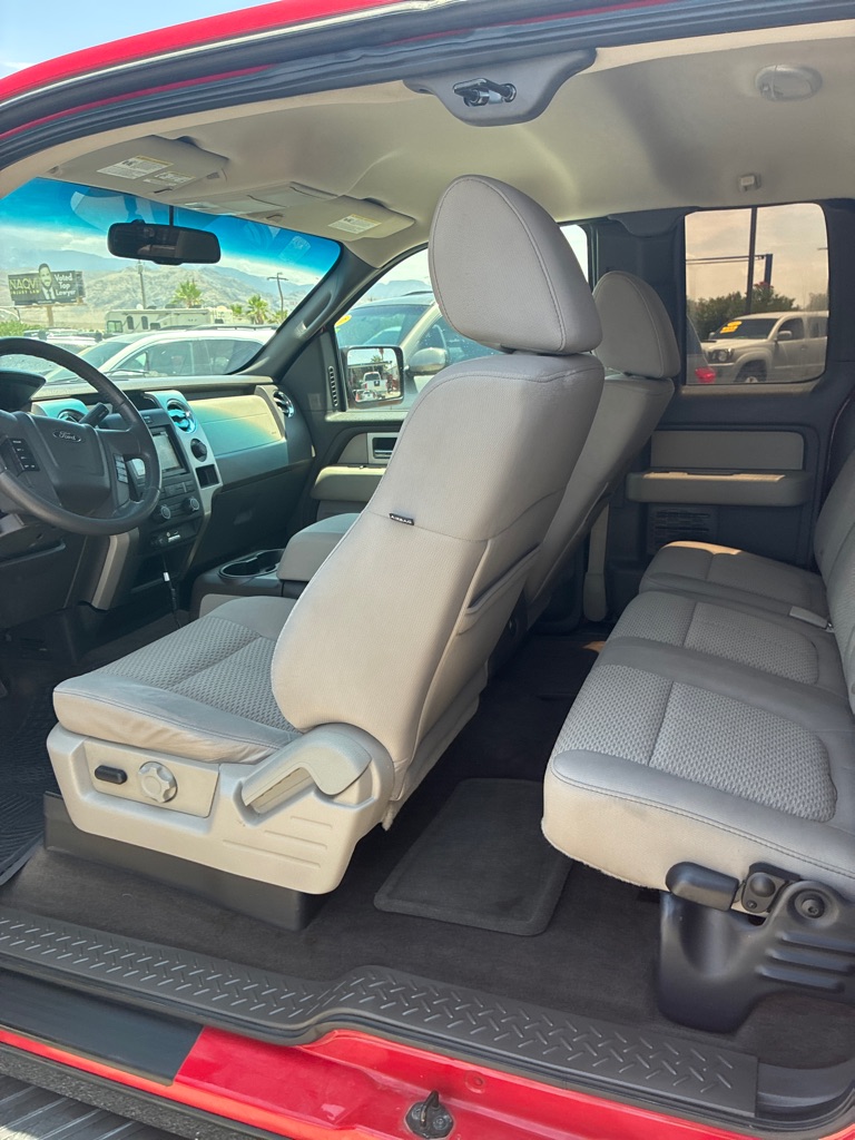 Photo 11 of this FORD F150