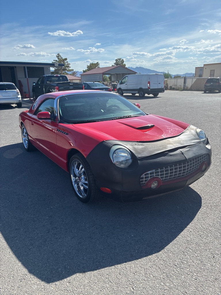 Photo 14 of this FORD THUNDERBIRD