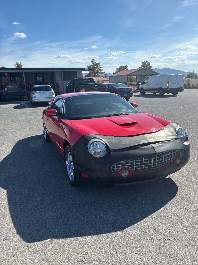 Photo 2 of this FORD THUNDERBIRD