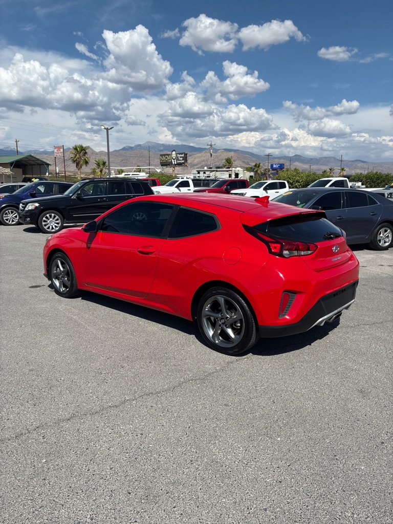 Photo 13 of this HYUNDAI VELOSTER