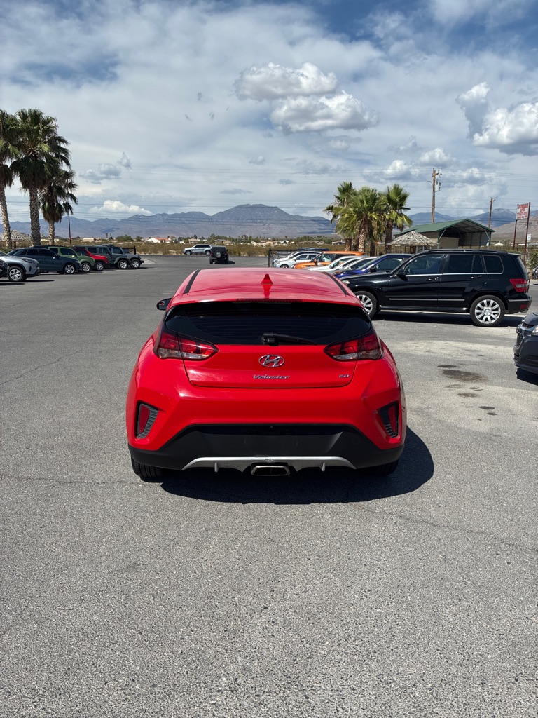 Photo 4 of this HYUNDAI VELOSTER