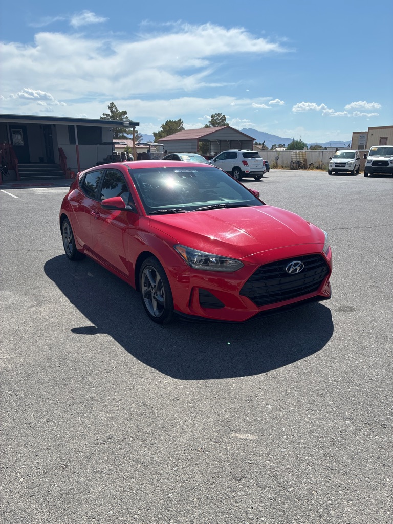 Photo 2 of this HYUNDAI VELOSTER