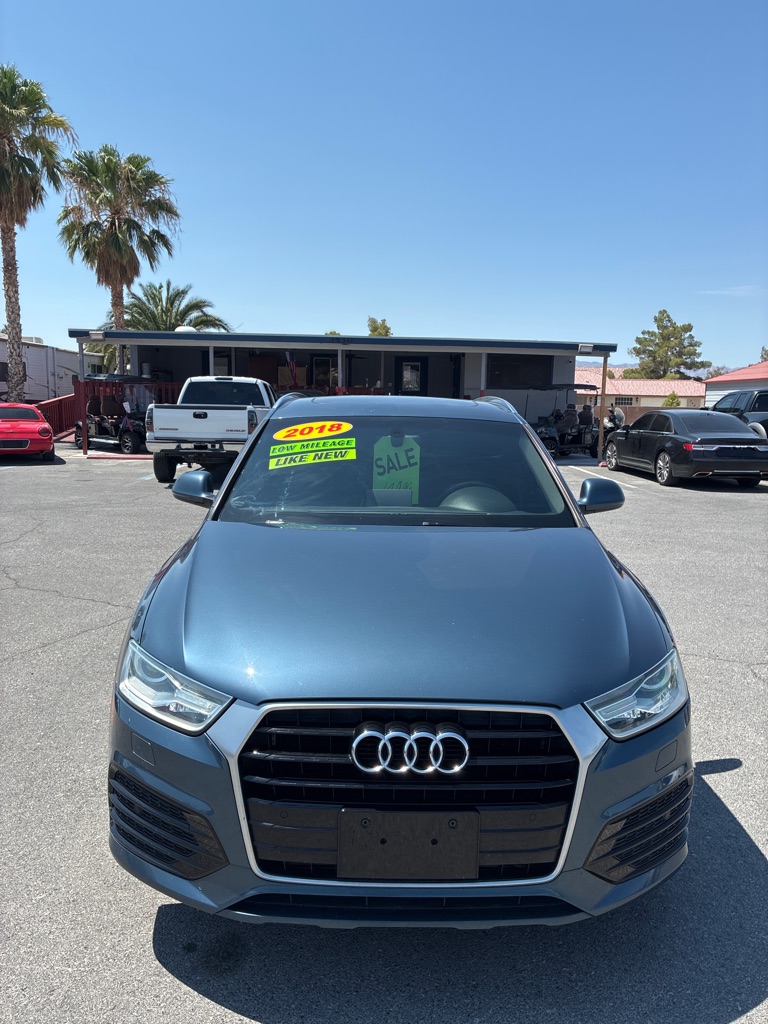 Photo 3 of this AUDI Q3