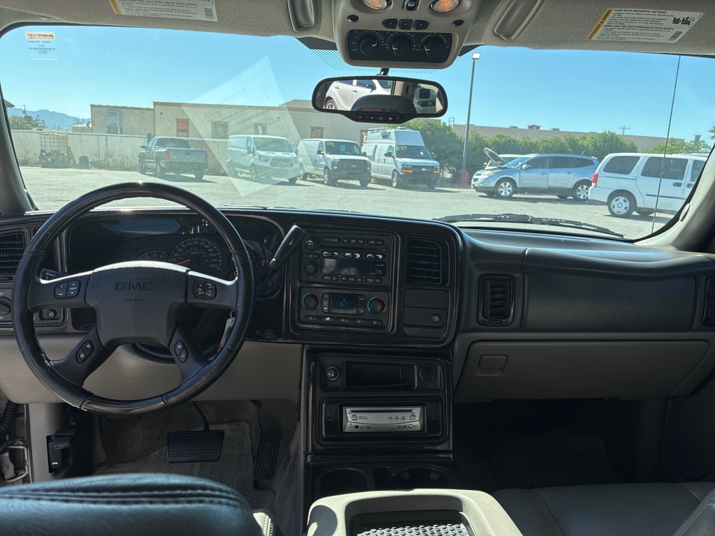 Photo 9 of this GMC YUKON