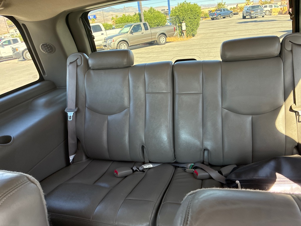 Photo 8 of this GMC YUKON