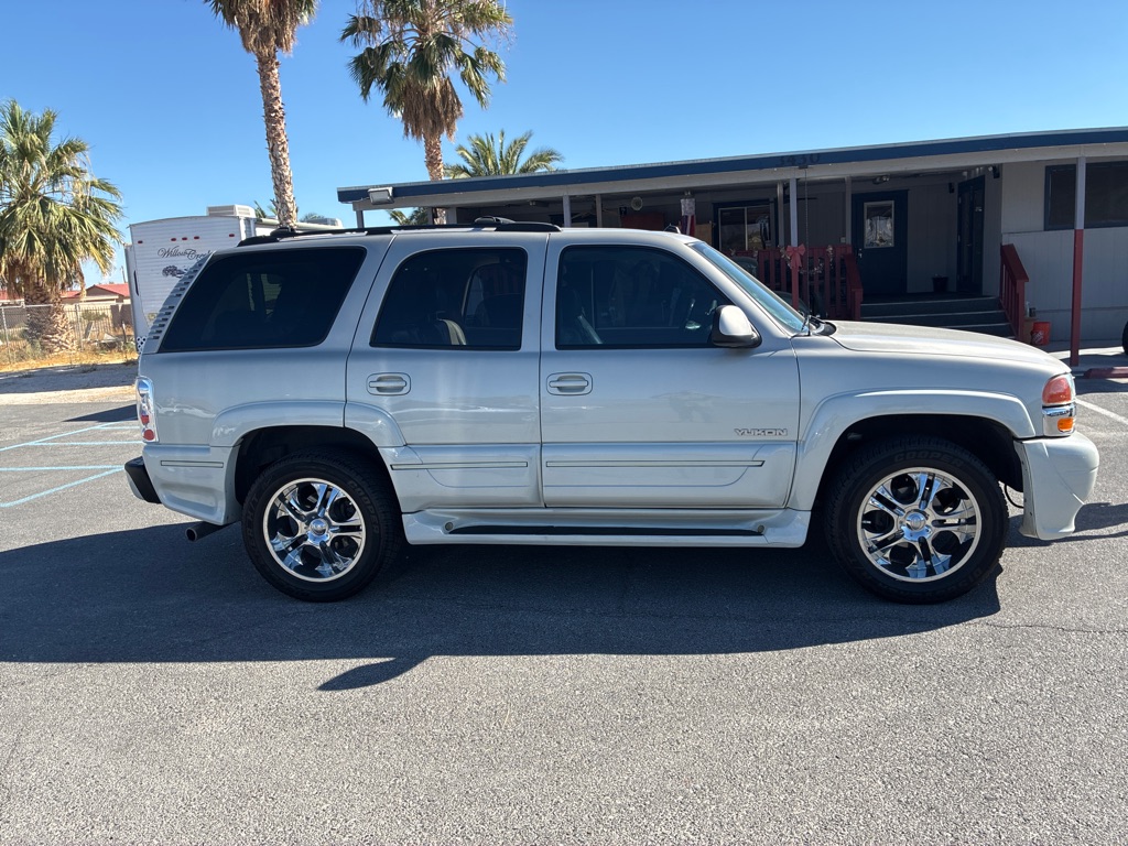 2004 GMC YUKON