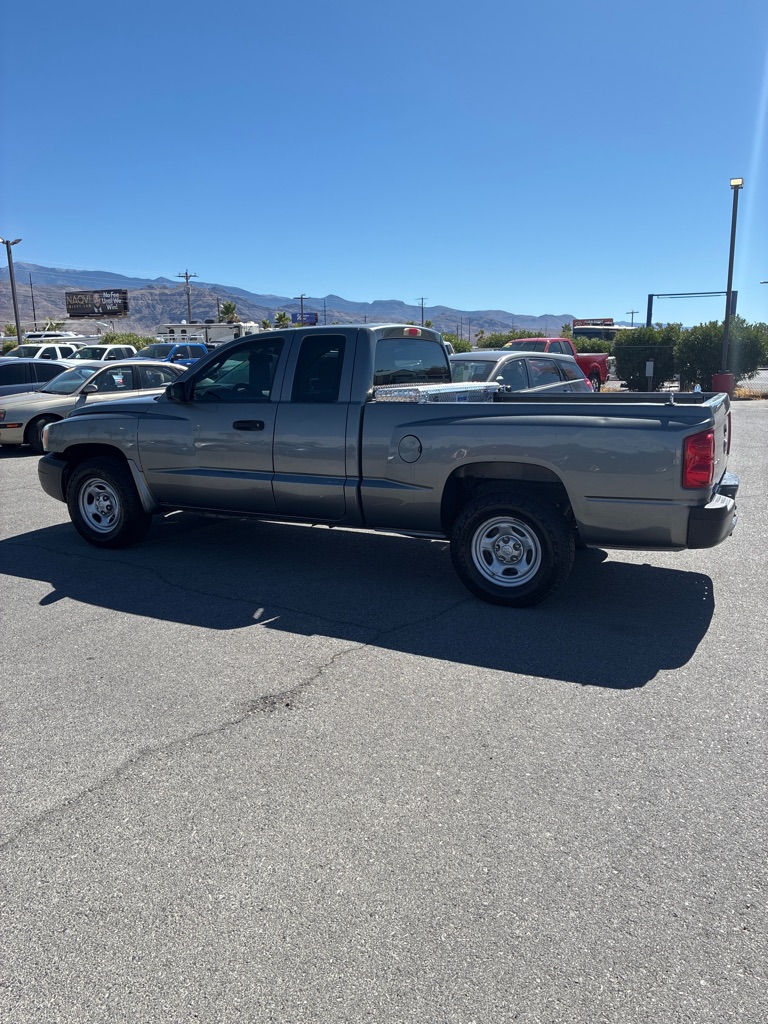 Photo 8 of this DODGE DAKOTA