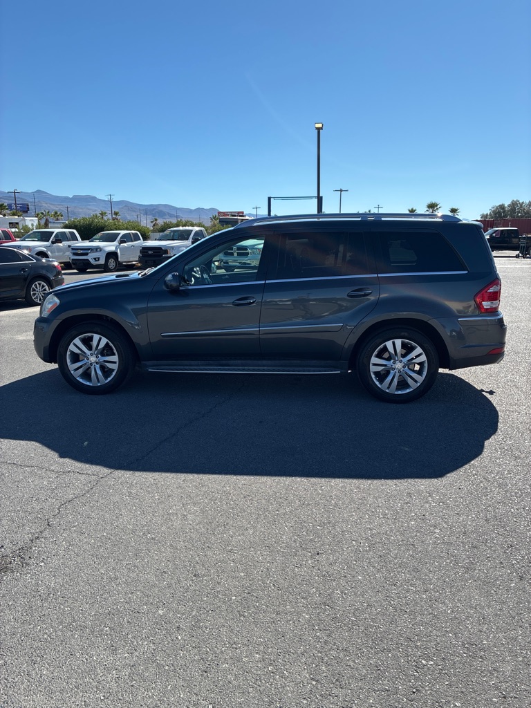 Photo 13 of this MERCEDES-BENZ GL