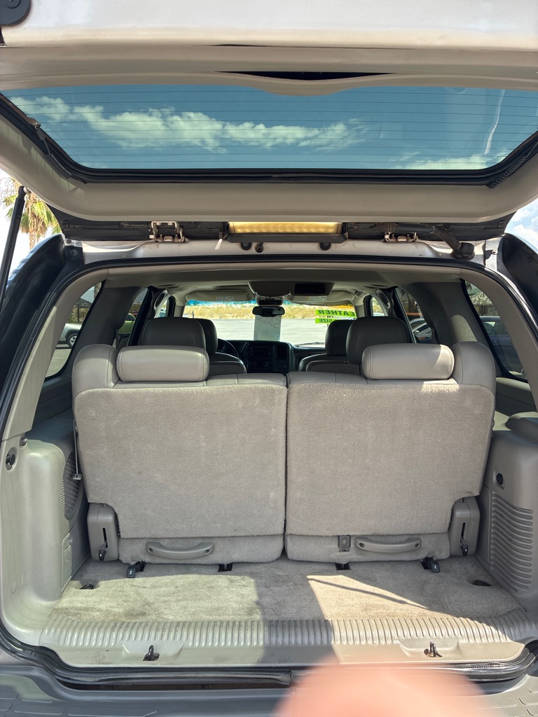 Photo 5 of this CHEVROLET TAHOE