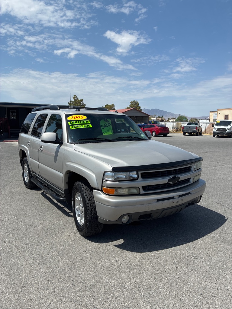Photo 2 of this CHEVROLET TAHOE