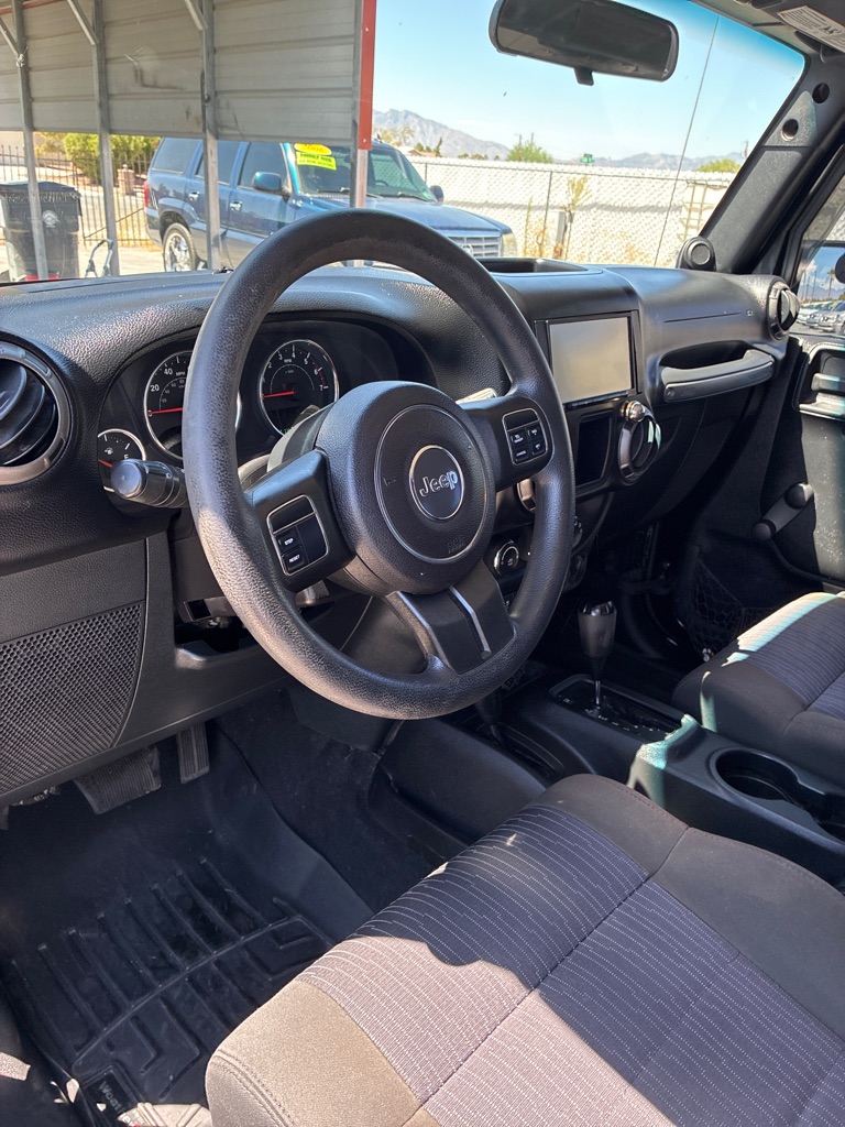 Photo 11 of this JEEP WRANGLER