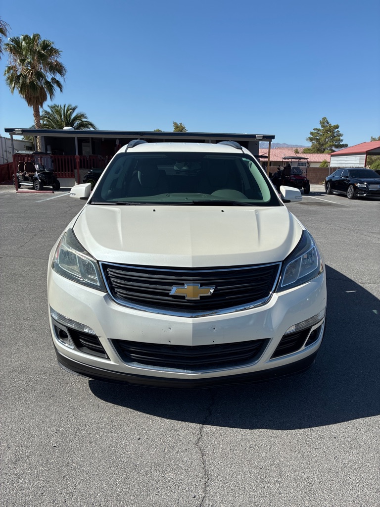 Photo 3 of this CHEVROLET TRAVERSE