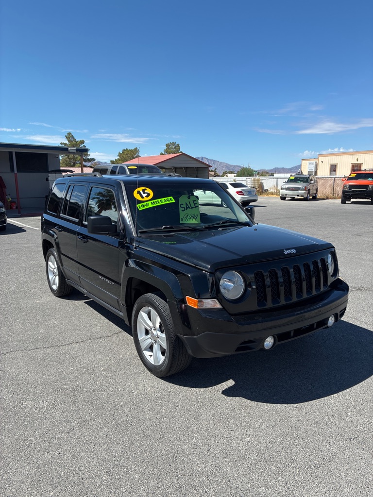 Photo 2 of this JEEP PATRIOT