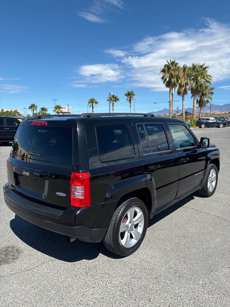 Photo 7 of this JEEP PATRIOT