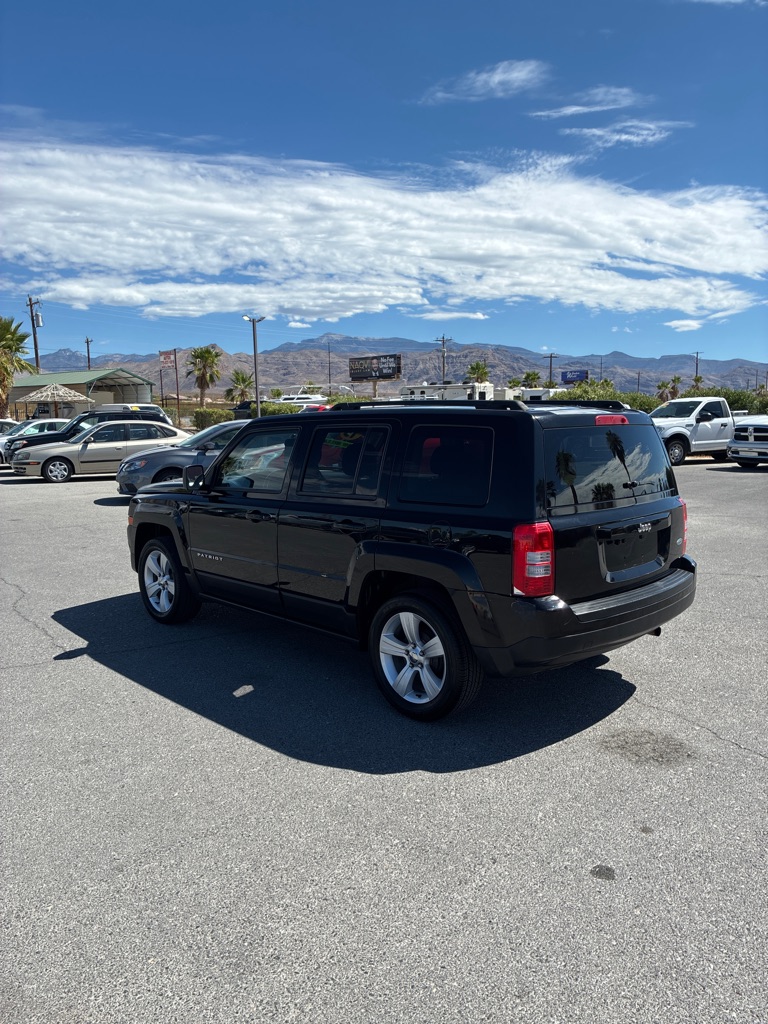 Photo 10 of this JEEP PATRIOT