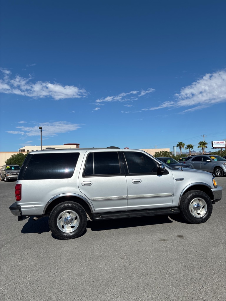 Photo 11 of this FORD EXPEDITION