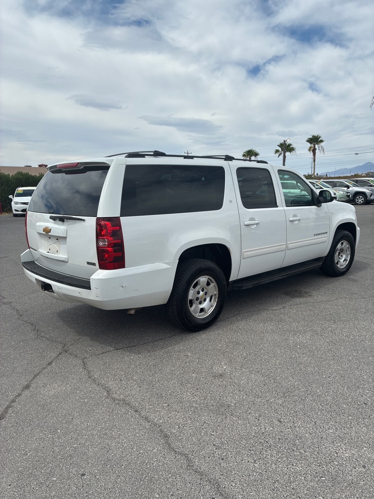 Photo 6 of this CHEVROLET SUBURBAN