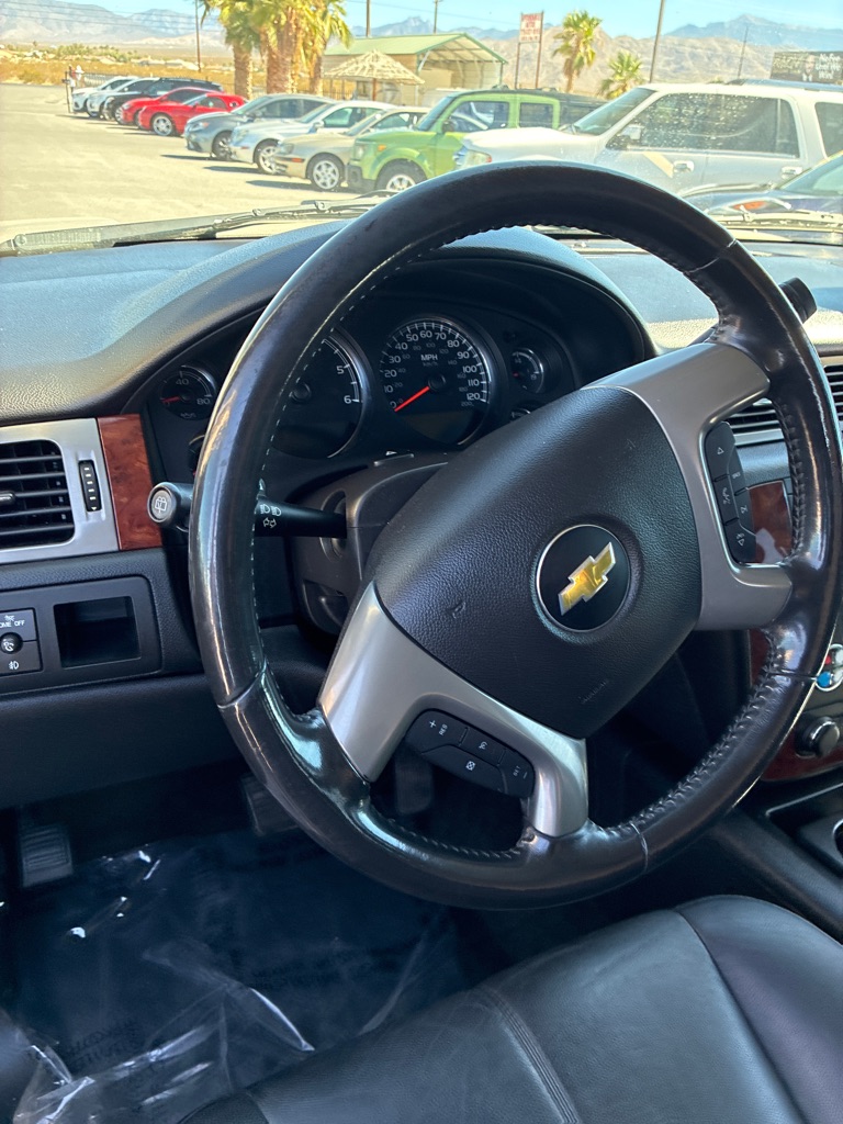 Photo 11 of this CHEVROLET TAHOE