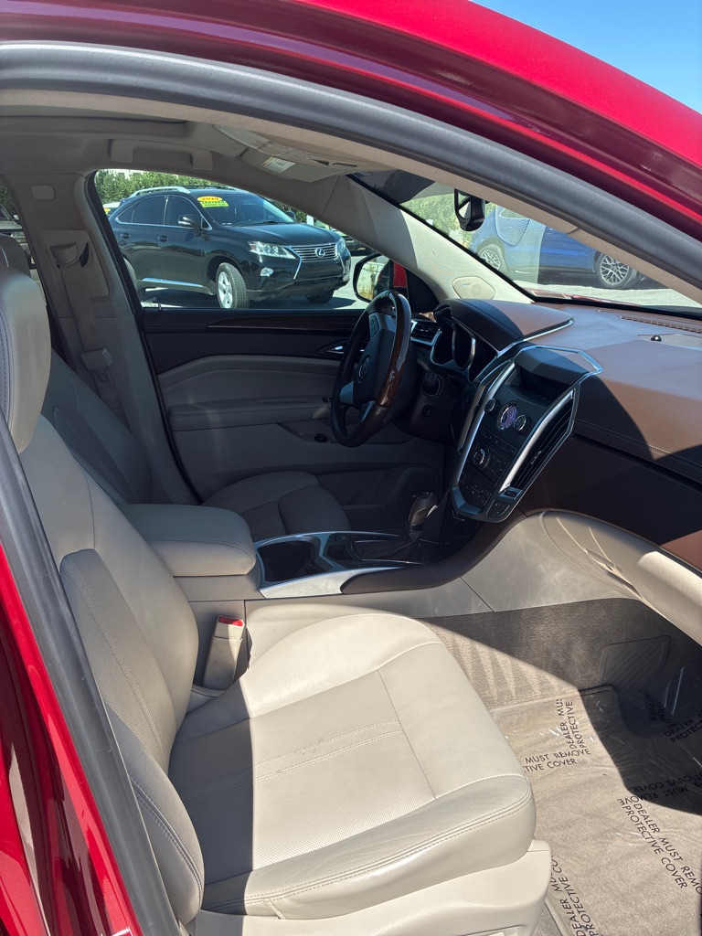 Photo 12 of this CADILLAC SRX